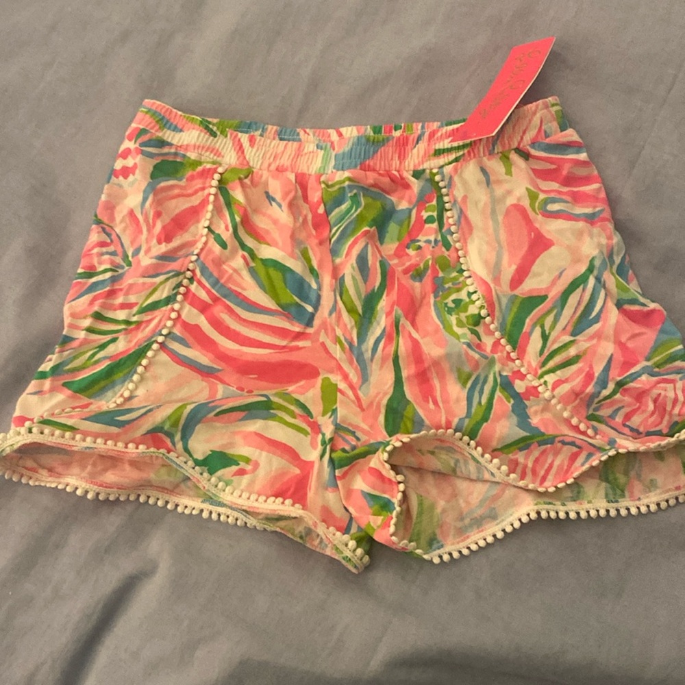 BNWT Lilly Pulitzer Marielle short.  Kids XL